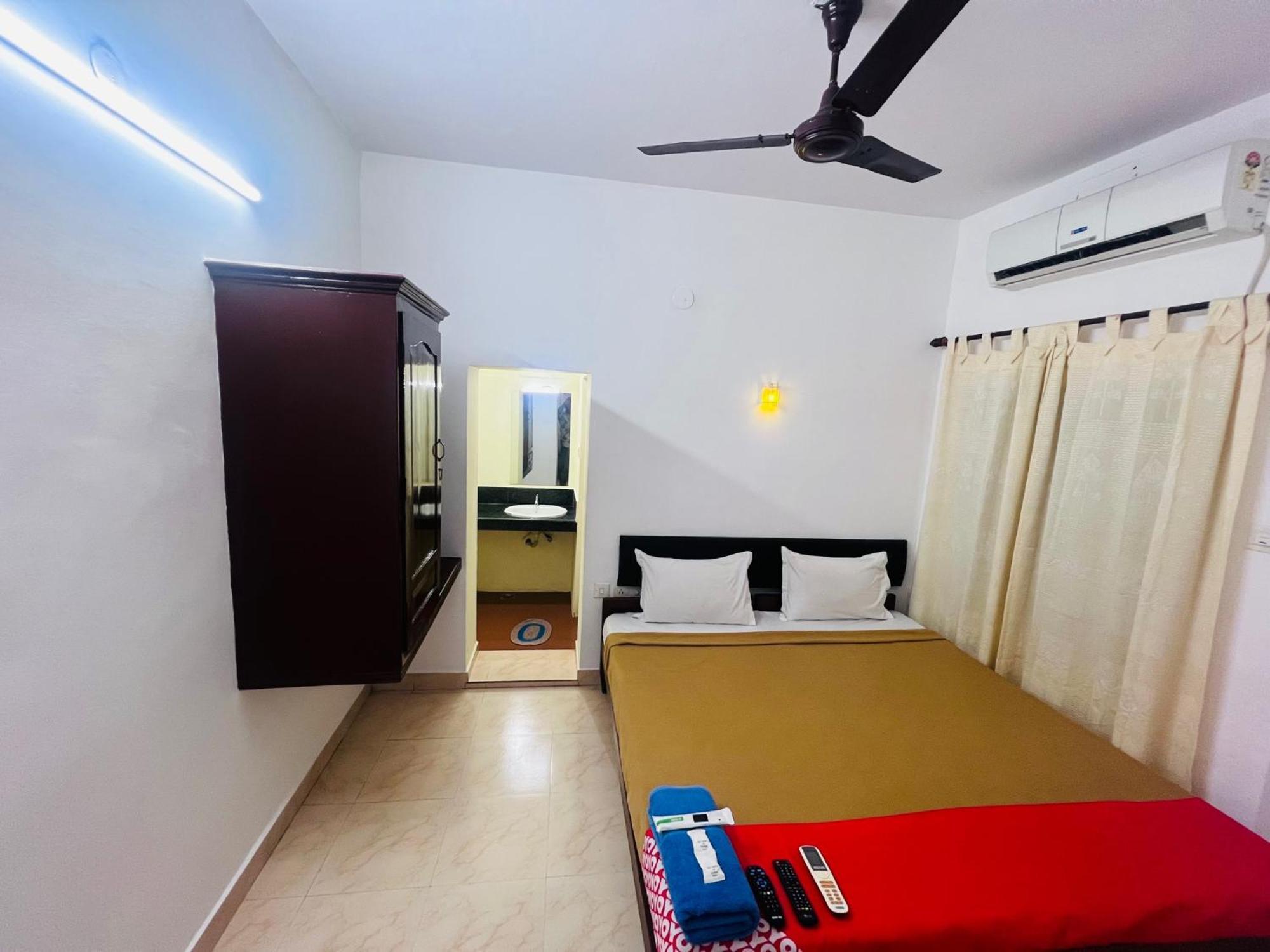 Hotel Sunday - Townhouse Club Airport Trivandrum Тривандрум Экстерьер фото